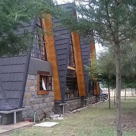 Samawati Lakeside Cottages Nyahururu Exteriér fotografie